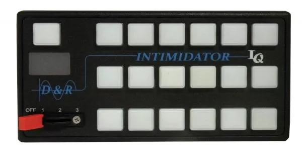 D&R F5S-IQTP programmable light and siren control head with 19 push buttons and a red 3-position slide switch