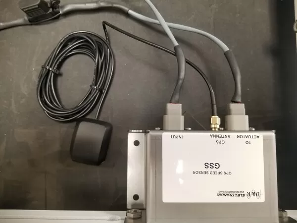 GPS Antenna for roof mounting - D and R Electronics