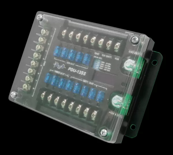 D&R PDU-13SS power distribution unit with blue mini blade fuses under a clear protective cover